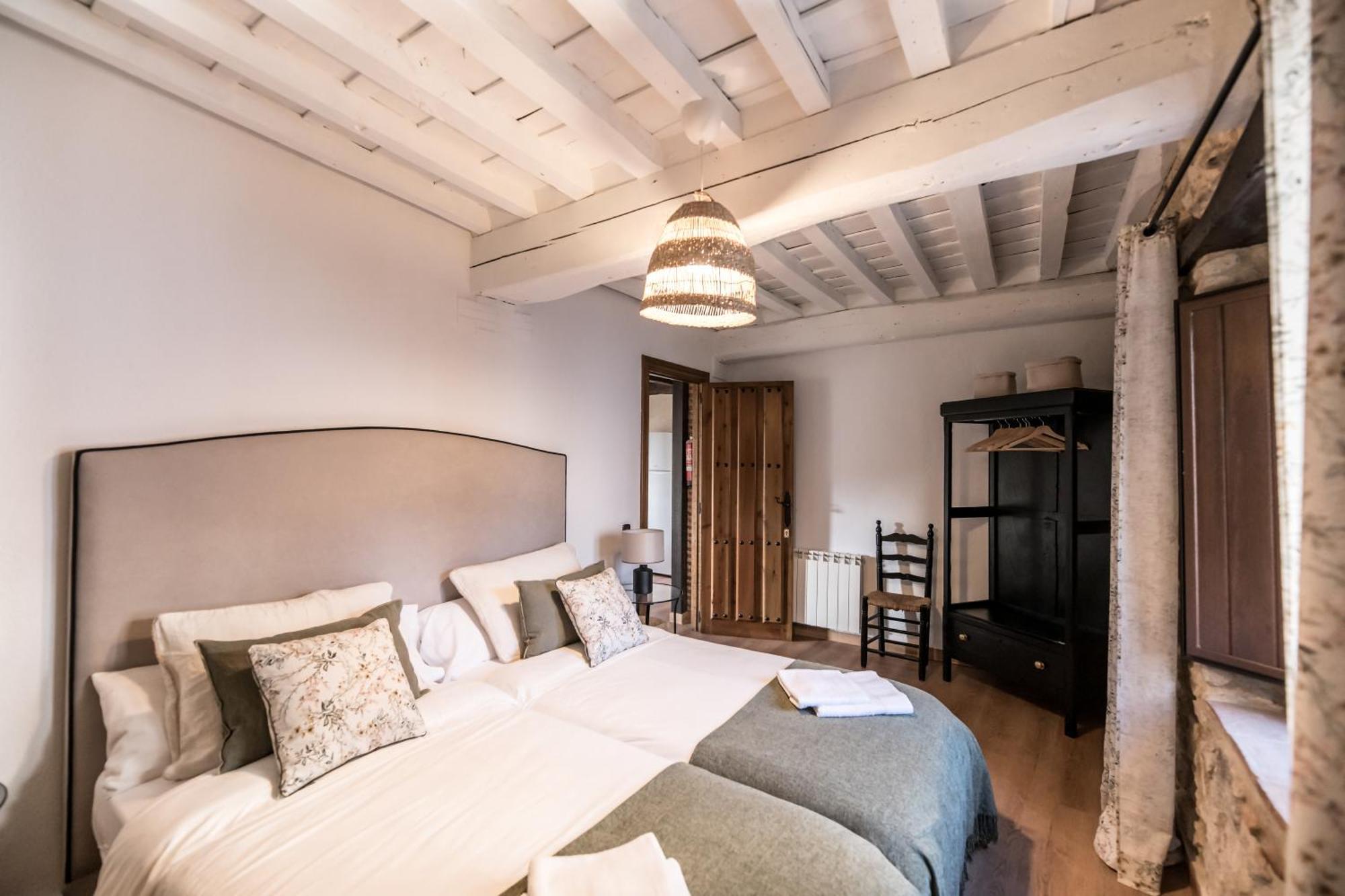 Apartamentos Rurales Los Olivos En Candelario Habitación foto